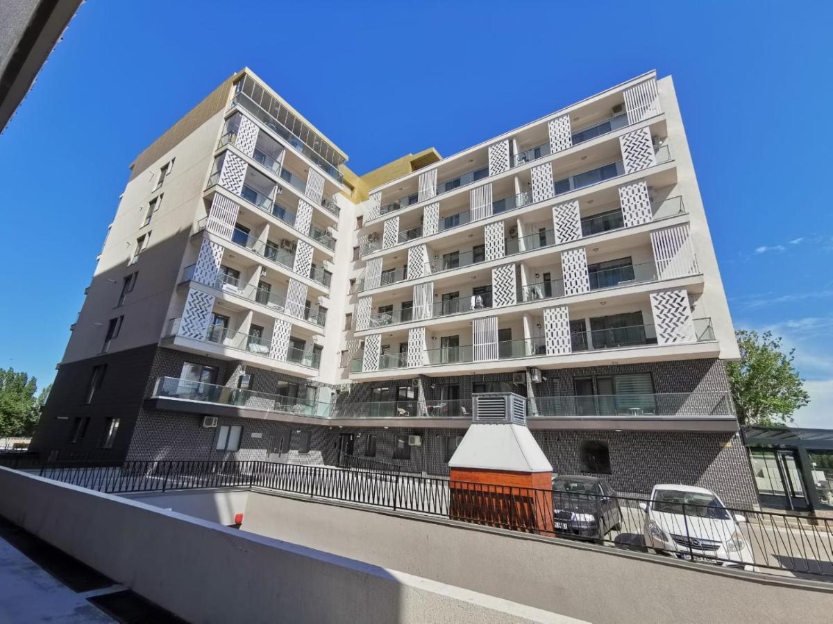 Grand Mamaia Lake Apartments コンスタンツァ エクステリア 写真